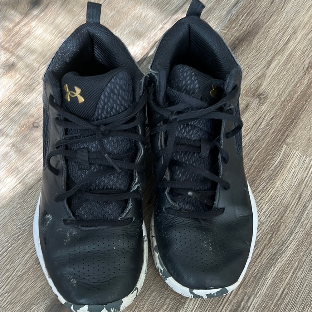 Under Armour Black Sneakers